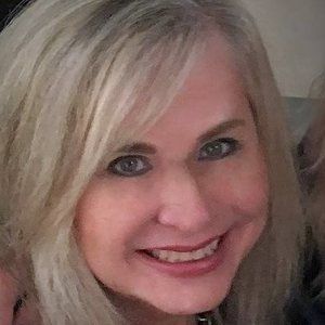 Meet your Posher, Sandy